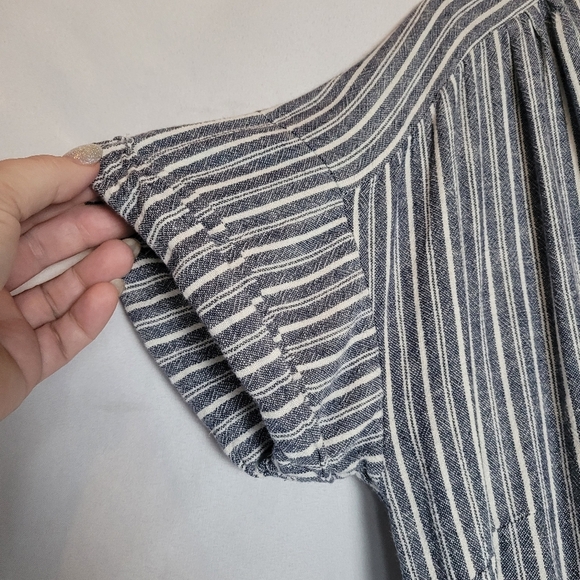 Old Navy Striped Linen Blend Resort Beachy Romper/Jumper Women's Size Large - Picture 2 of 11